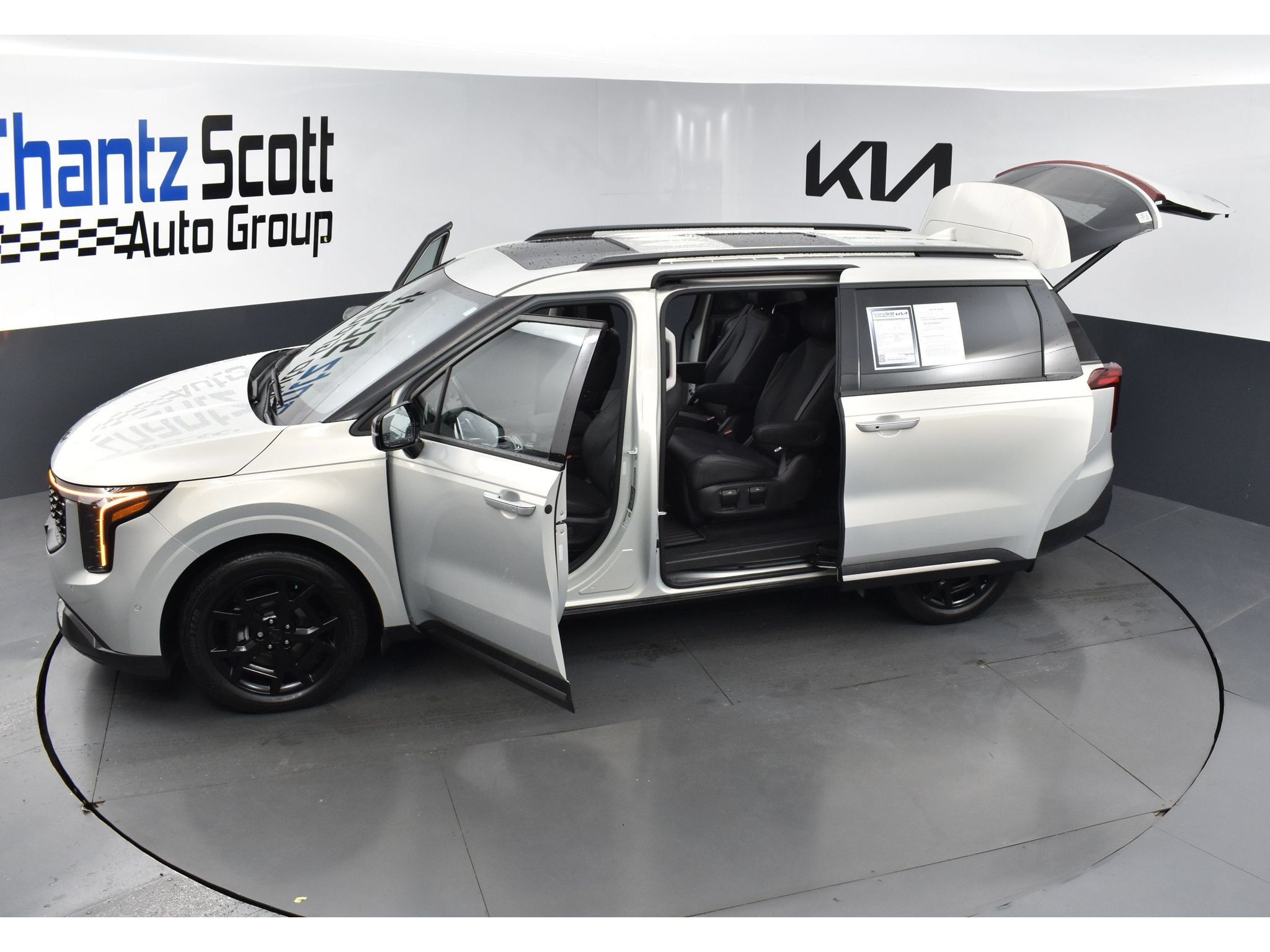 Used 2025 Kia Carnival SX Prestige FWD image 30