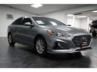 Used 2018 Hyundai Sonata SE w/ Cargo Package