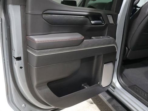 Used 2025 GMC Sierra 1500 AT4X image 20