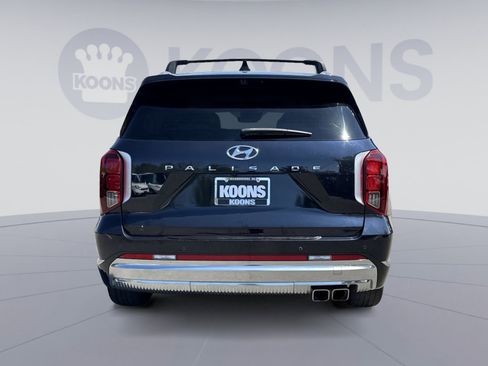 Used 2024 Hyundai Palisade Calligraphy FWD image 5