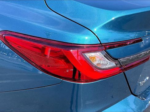 Used 2025 Toyota Camry LE FWD image 28