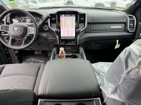 New 2026 RAM 2500 Big Horn AWD/4WD image 26