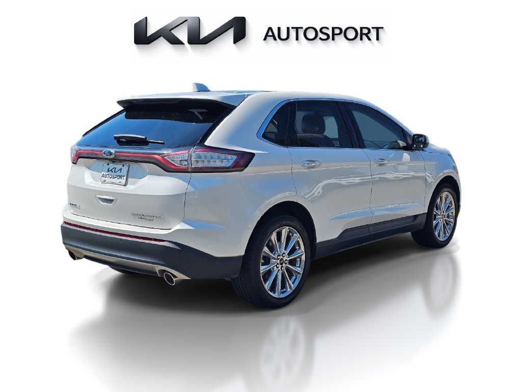 Used 2017 Ford Edge Titanium w/ Equipment Group 301A FWD image 8