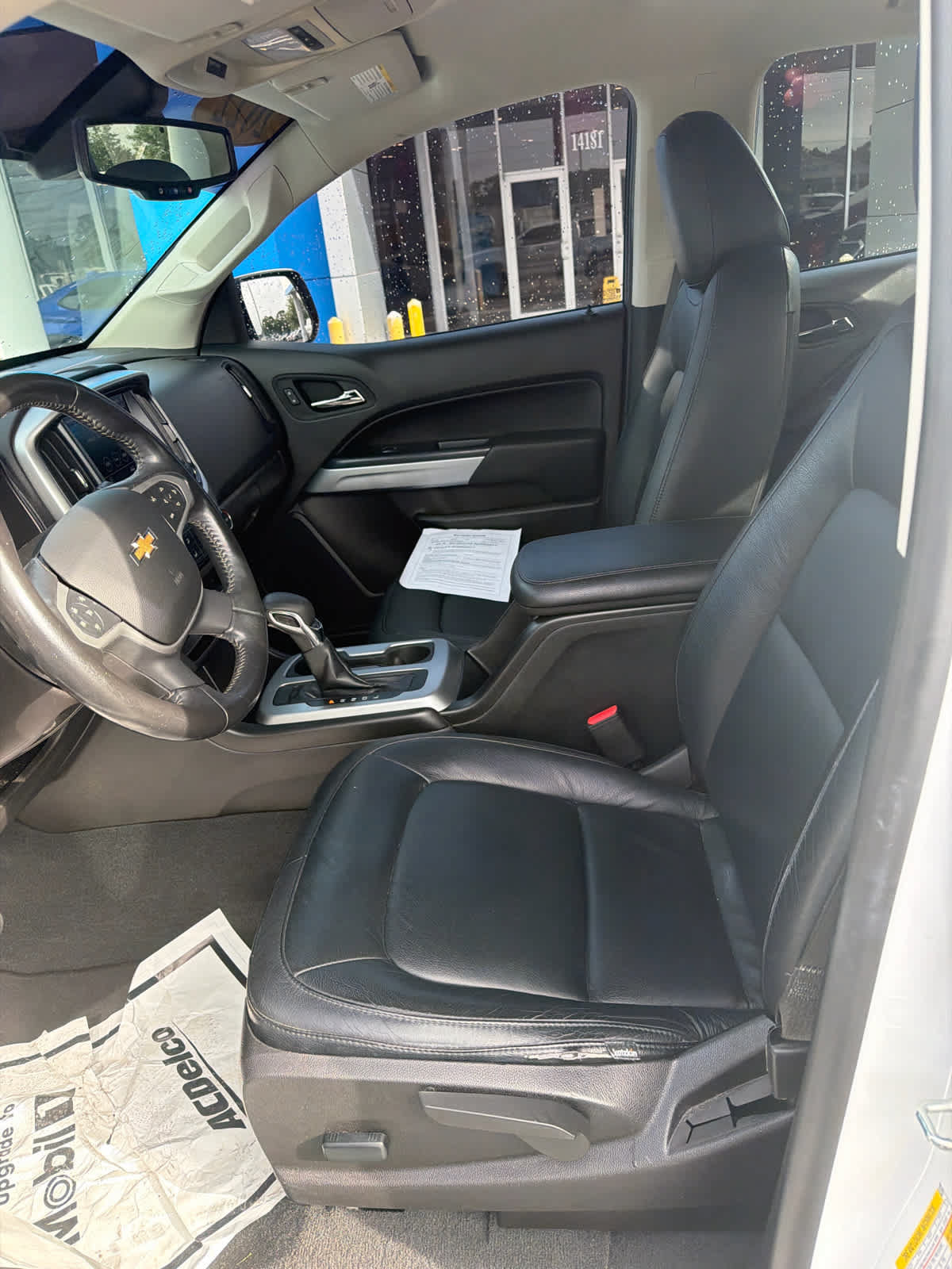 Used 2022 Chevrolet Colorado LT w/ Safety Package RWD image 16