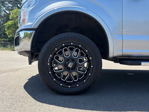 Used 2020 Ford F150 Lariat AWD/4WD image 6