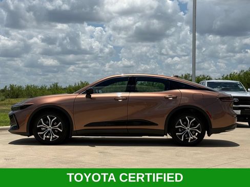 Certified 2026 Toyota Crown AWD/4WD image 4