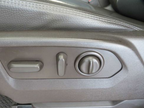 Used 2022 GMC Sierra 1500 Denali w/ Denali Premium Package image 16