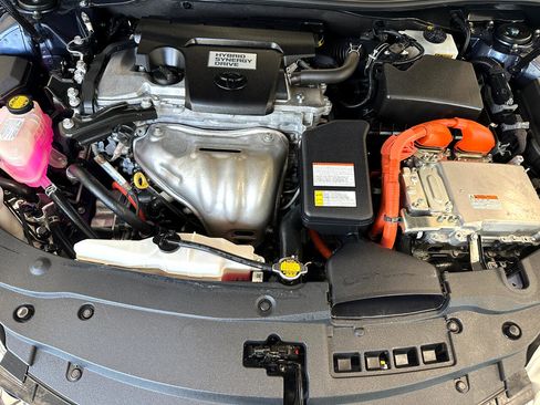 Used 2015 Toyota Camry XLE image 41