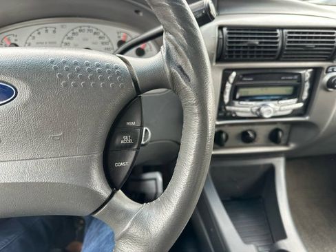 Used 2005 Ford Explorer Sport Trac XLS RWD image 14