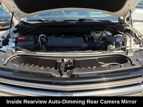 Used 2021 Chevrolet Suburban High Country AWD/4WD image 38
