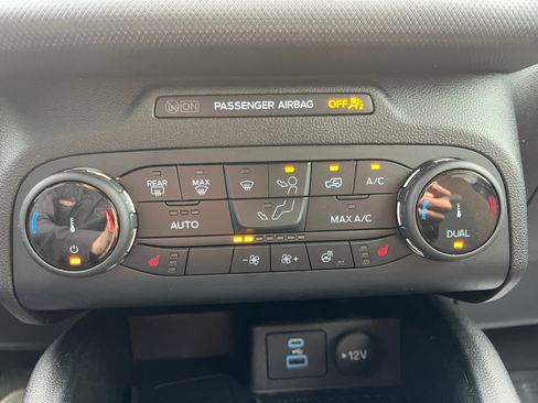 Used 2022 Ford Bronco Sport Badlands w/ Premium Package image 16