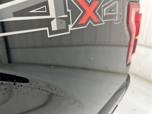 Used 2017 Ford F150 Platinum w/ Technology Package image 31