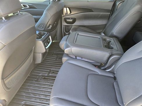 New 2026 Kia Carnival SX Prestige image 20