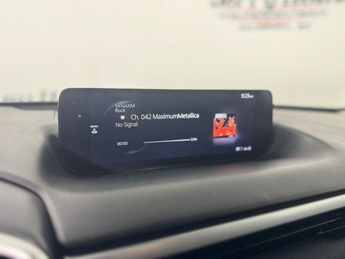 Used 2024 MAZDA CX-50 AWD 2.5 S w/ Premium Package image 17