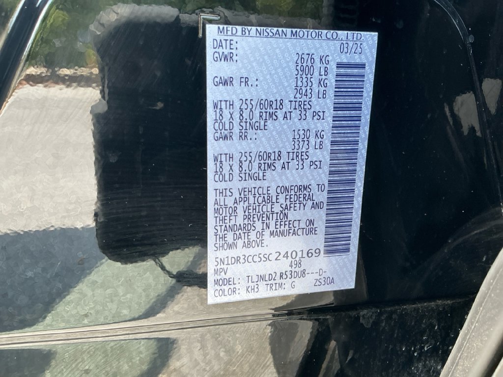 Used 2025 Nissan Pathfinder SL AWD/4WD image 30