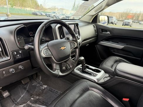 Used 2020 Chevrolet Colorado ZR2 image 16