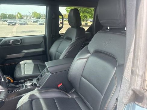 Used 2022 Ford Bronco Badlands image 18