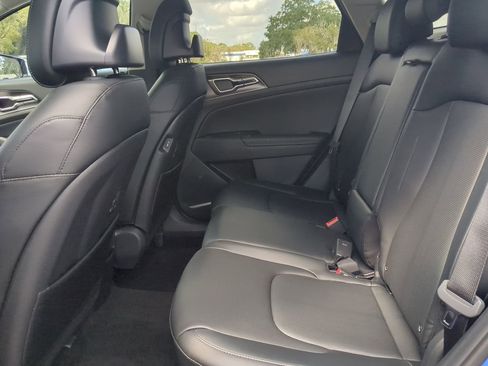 New 2026 Kia Sportage EX w/ EX Panorama Roof Package image 12