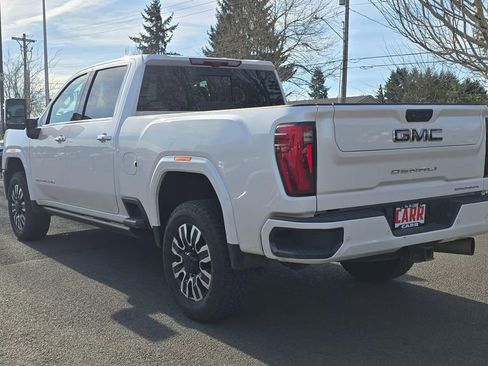 Used 2024 GMC Sierra 3500 Denali Ultimate image 5