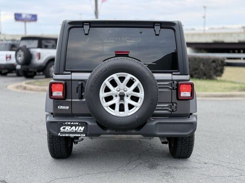 Used 2023 Jeep Wrangler Sport S image 6
