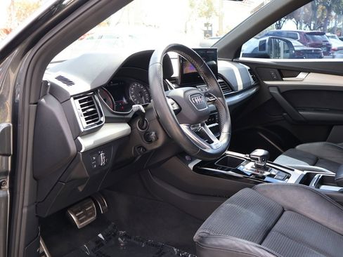 Used 2021 Audi SQ5 Premium w/ Convenience Package image 29