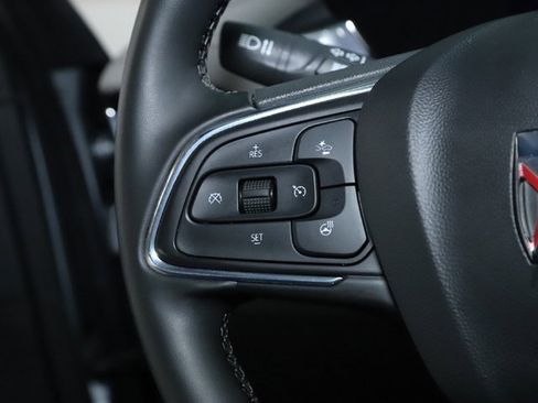 Used 2025 Buick Envista Avenir image 23