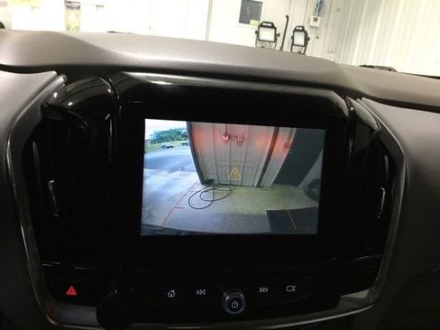 Used 2019 Chevrolet Traverse LT w/ LPO, Floor Liner Package AWD/4WD image 25
