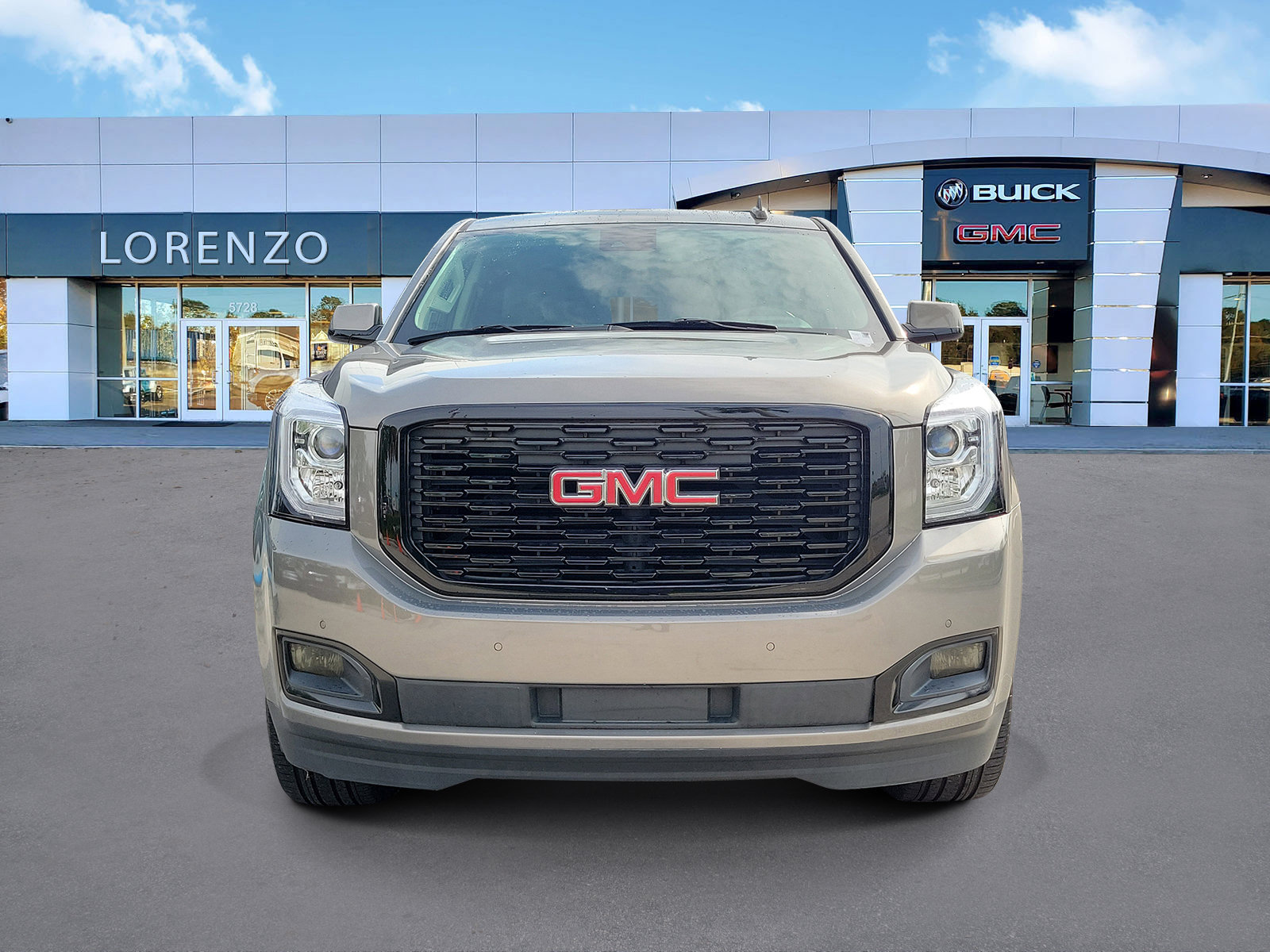 Used 2019 GMC Yukon Denali w/ Denali Ultimate Package RWD image 2