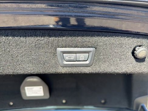 Used 2020 BMW 750i xDrive 750i xDrive image 22