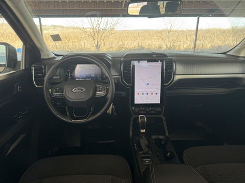 Used 2025 Ford Ranger XLT w/ Equipment Group 301A High image 21