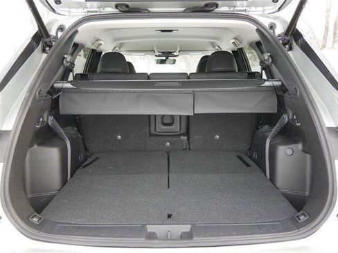 New 2025 Mitsubishi Outlander SE image 6