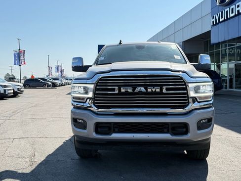 Used 2024 RAM 2500 Laramie AWD/4WD image 2