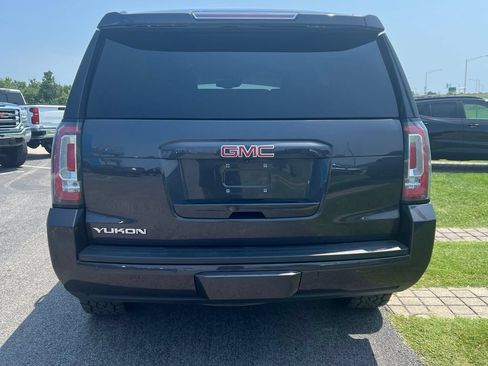 Used 2018 GMC Yukon SLT AWD/4WD image 5