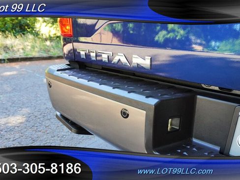 Used 2018 Nissan Titan Platinum Reserve w/ Platinum Utility Package AWD/4WD image 31