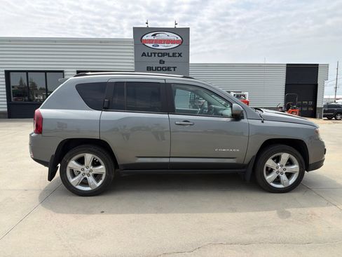Used 2014 Jeep Compass Limited w/ Sun/Sound Group AWD/4WD image 1
