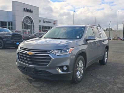 Used 2021 Chevrolet Traverse LT