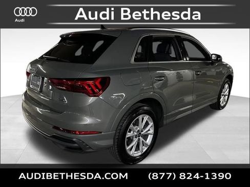 Certified 2025 Audi Q3 2.0T Premium Plus w/ Premium Plus Package image 7