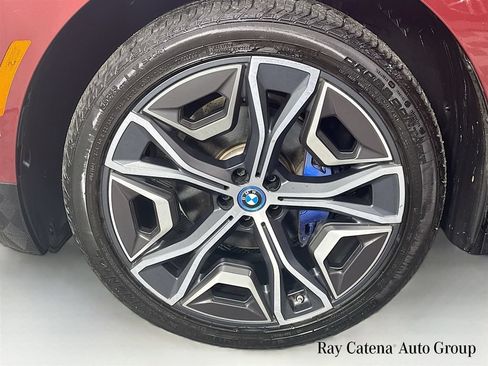 Used 2024 BMW iX xDrive50 w/ Sport Package AWD/4WD image 30