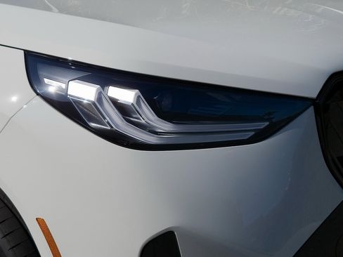 New 2026 BMW X3 xDrive30 w/ Premium Package image 8