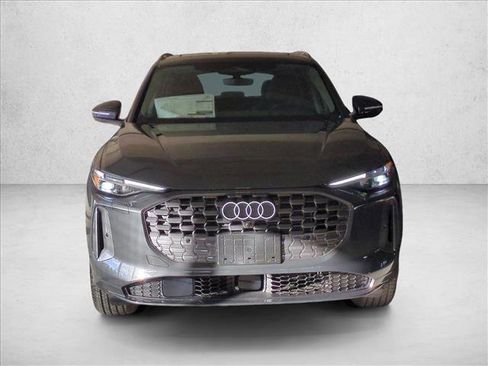 New 2025 Audi Q5 Premium Plus image 2