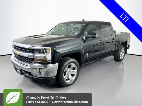 Used 2018 Chevrolet Silverado 1500 LT w/ LT Eassist Package AWD/4WD image 5