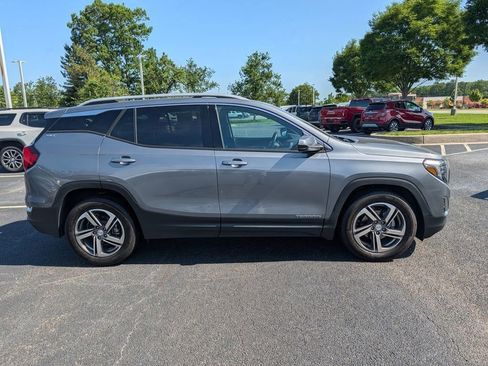 Used 2021 GMC Terrain SLT FWD image 9