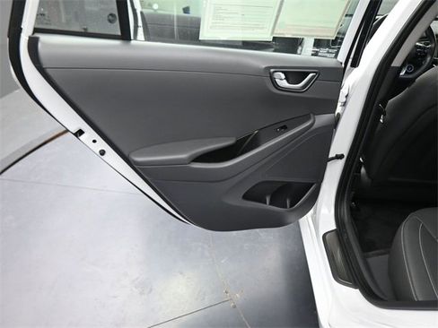 Used 2019 Hyundai Ioniq Limited image 15