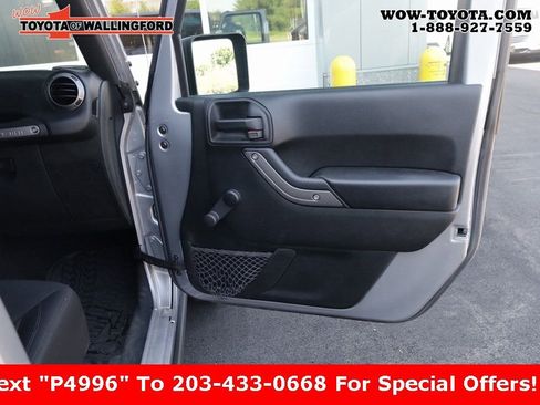 Used 2018 Jeep Wrangler Unlimited Willys Wheeler image 13