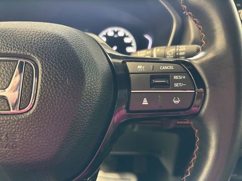 Certified 2025 Honda Pilot Sport image 25
