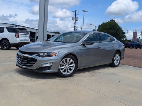 Used 2024 Chevrolet Malibu LT FWD image 4