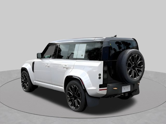 New 2026 Land Rover Defender 110 OCTA AWD/4WD image 12