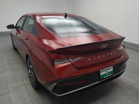 Used 2025 Hyundai Elantra Sport image 5