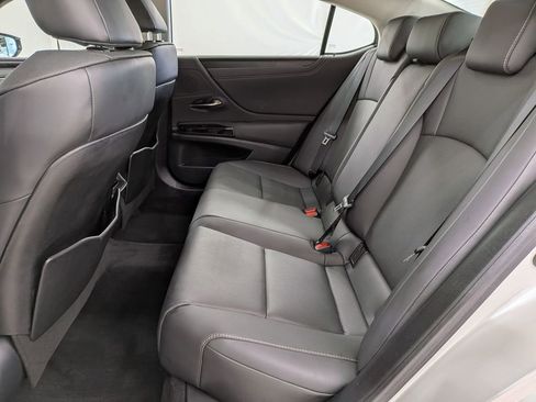 Used 2023 Lexus ES 350 w/ Premium Package image 29