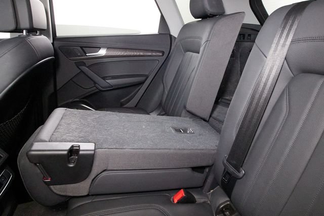 Used 2020 Audi Q5 2.0T Premium w/ Convenience Package AWD/4WD image 26